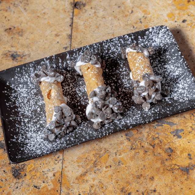 Small Cannoli.
