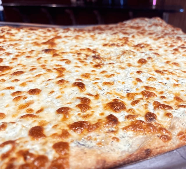 Grandma White Pizza.